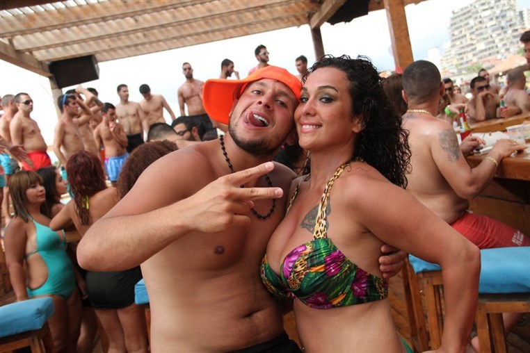 Cyan Beach Bar on Sunday